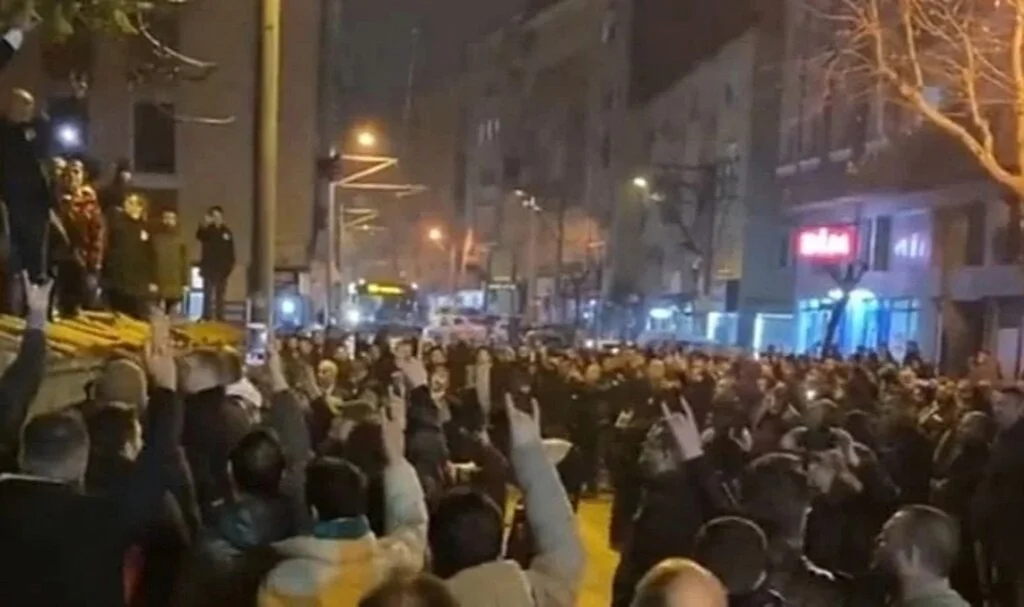 Sinan Ateş'in Mevlidinin Ardından 'İntikam' Sloganları