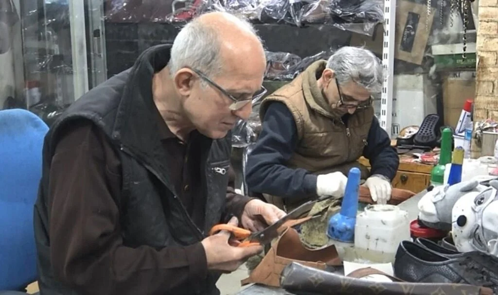Tamircilerde Unutulan Ayakkabılar İhtiyaç Sahiplerine Gidiyor