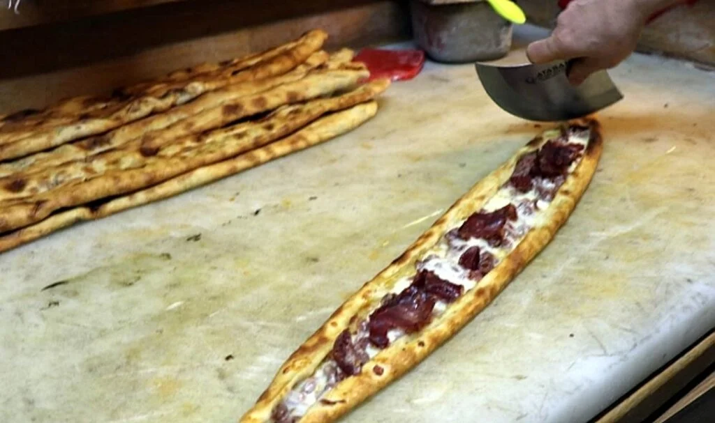 Tescilli 'Terme Pidesi' Hem Göze Hem De Mideye Hitap Ediyor
