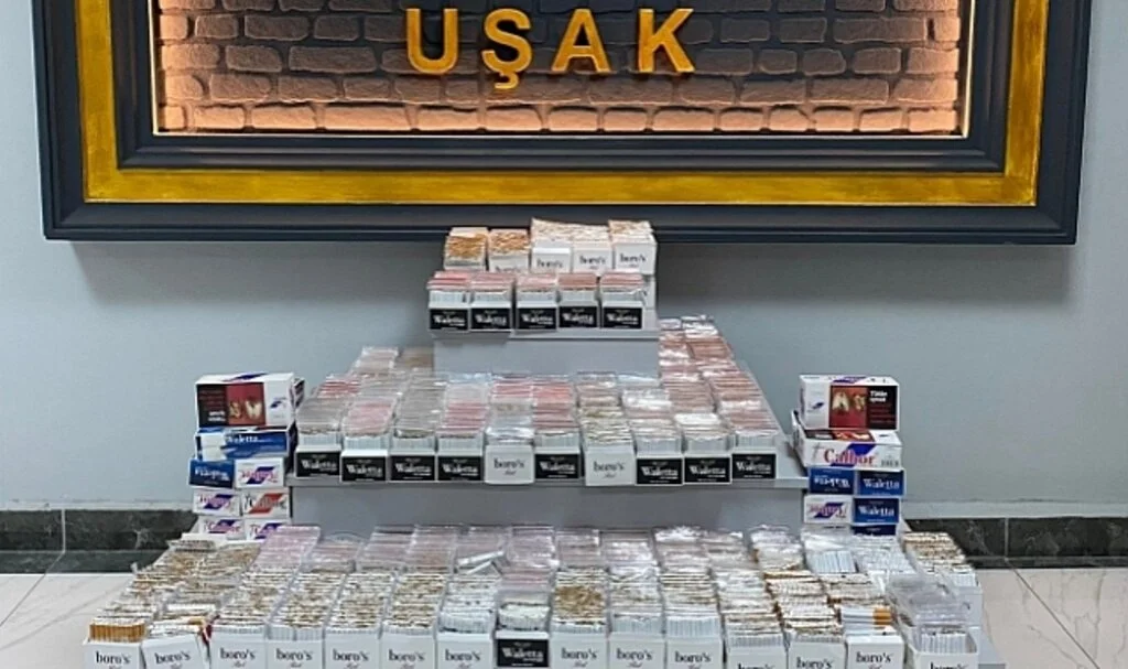 Uşak'ta 3 Farklı Adrese Eş Zamanlı Uyuşturucu Operasyonu