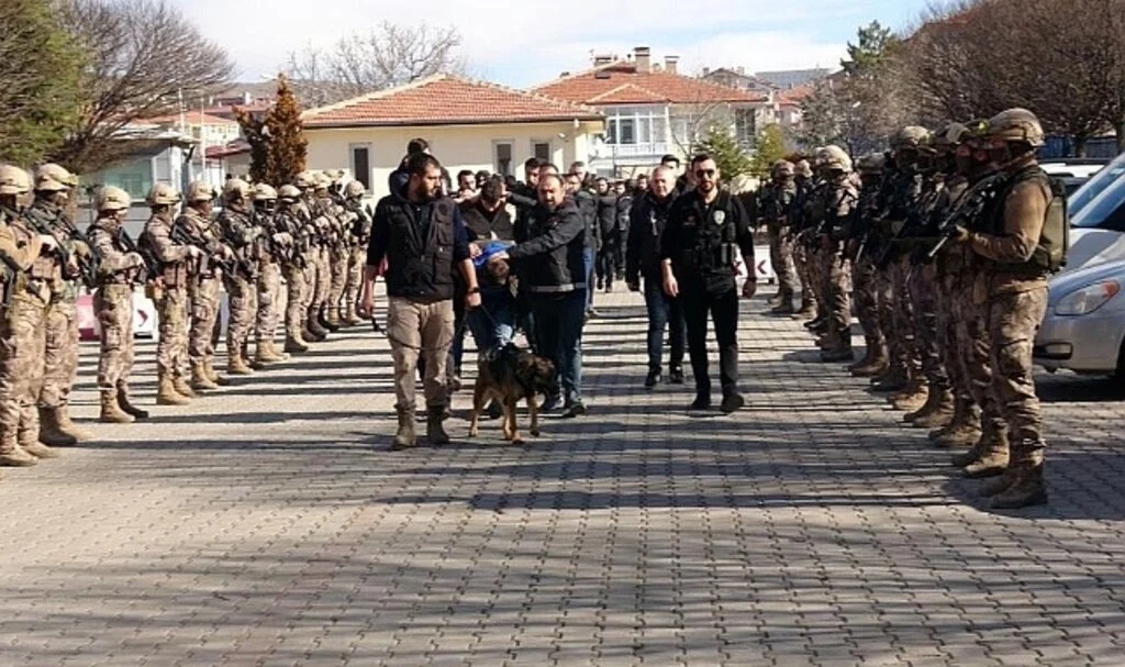 Yozgat Merkezli 4 İlde Uyuşturucu Operasyonu: 39 Gözaltı