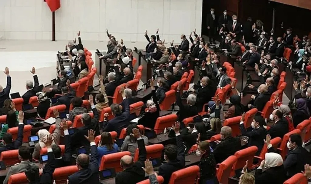 10 Kent Yerle Bir Oldu, O Vekiller De “Evet” Demişti