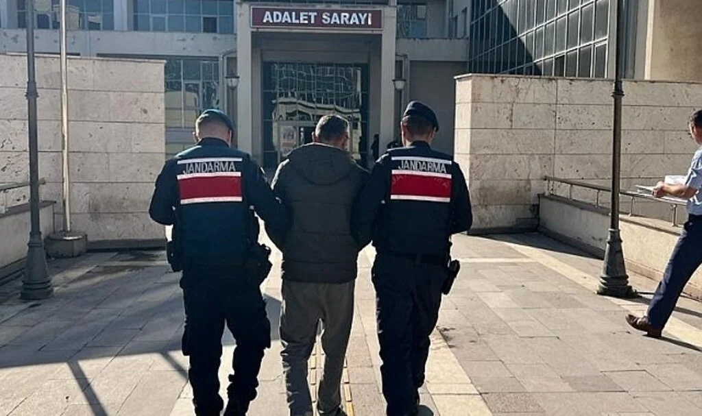 10 Yıl Hapis Cezasıyla Aranan Hükümlü Yakalandı