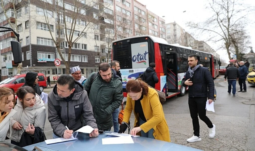 159 Sağlıkçı Daha  Deprem Bölgesine Gitti 