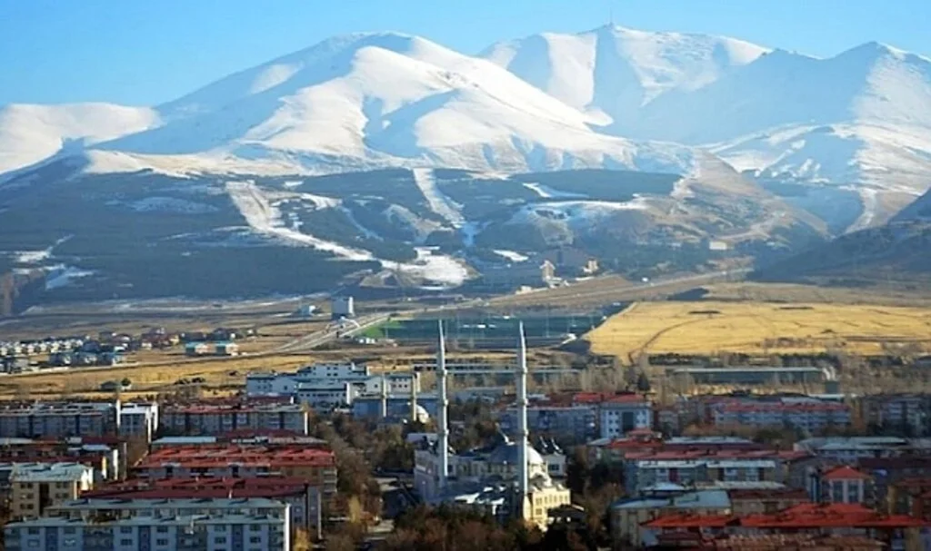 170 Bin Nüfuslu Palandöken’de Binaların Yüzde 70’i Riskli