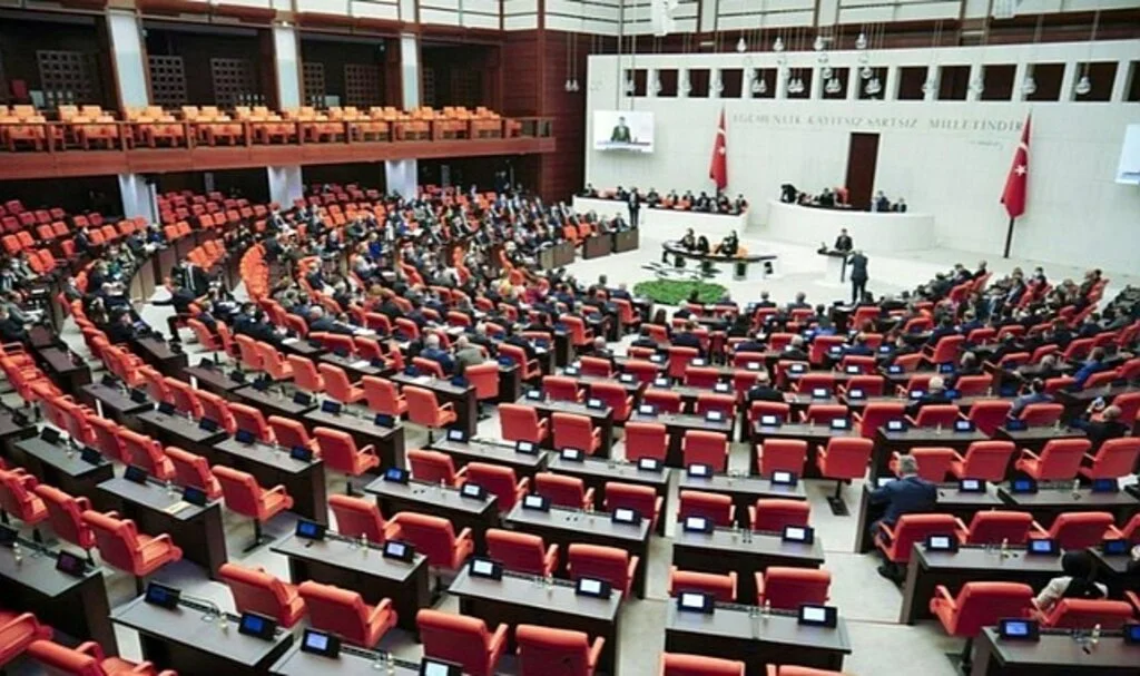 22 Dokunulmazlık Dosyası Meclis'e Gönderildi