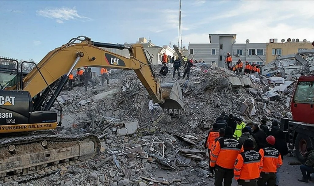 Adıyaman'da Yıkılan Otele İlişkin 4 Şüpheli Yakalandı