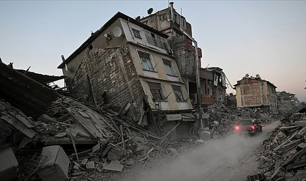 AFAD: Kahramanmaraş Merkezli Depremlerin Ardından 9 Bin 470 Artçı Sarsıntı Kaydedildi