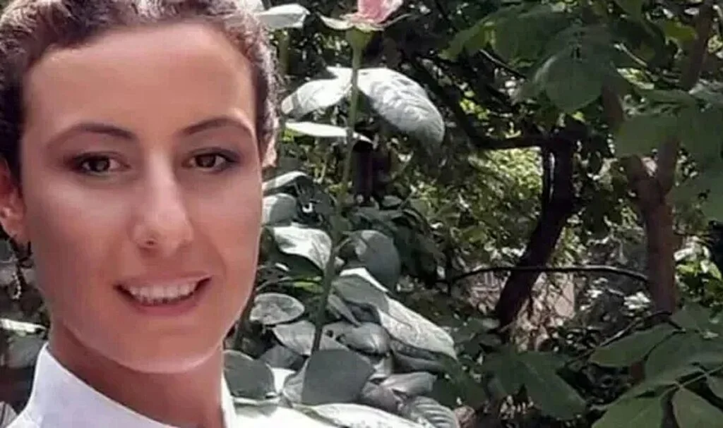 Amcasının Cenazesine Gitmişti Depremde Hayatını Kaybetti