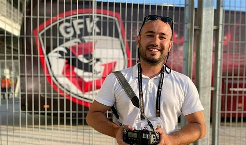 Anadolu Ajansı Muhabiri Burak Milli ile Eşi ve Bebeği Depremde Hayatını Kaybetti