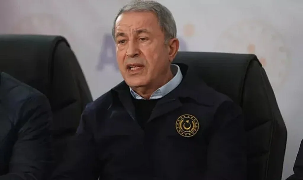 Askerlere Erken Terhis Olacak Mı? Bakan Akar’dan Açıklama Geldi…
