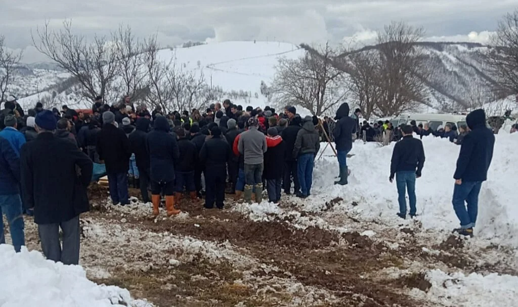 "Asrın Felaketi"nde Hatay'da Yaşamını Yitiren Çiftin Cenazesi, Samsun'da Defnedildi