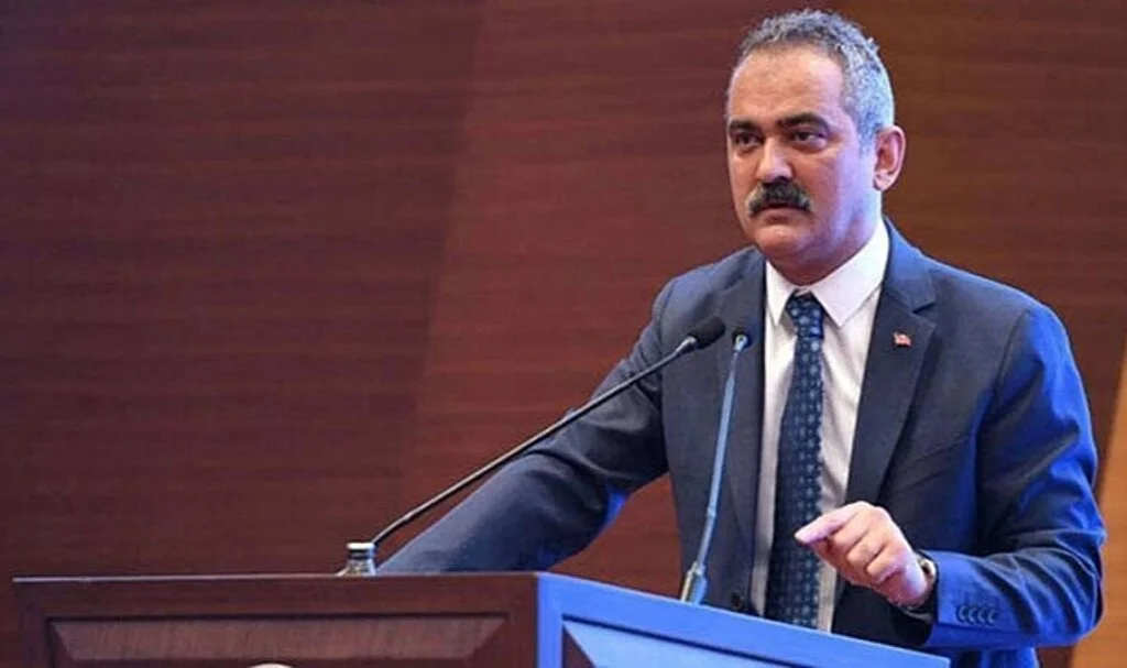 Bakan Özer: 6 İlde Eğitime Verilen Ara Uzatıldı