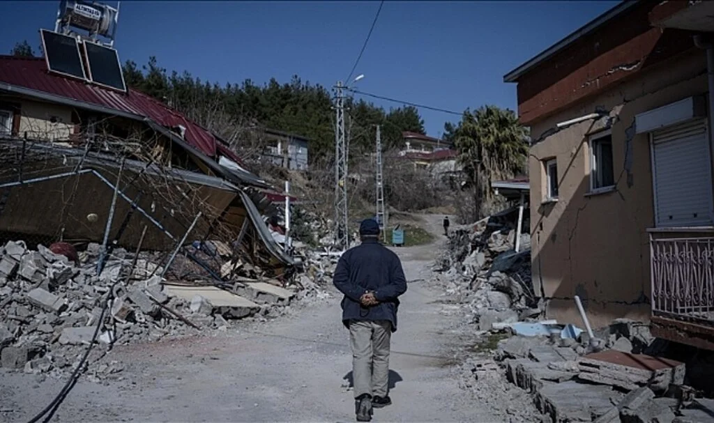 Bakan Soylu: Depremlerde Ticaret Alanlarıyla 750 Bin Bağımsız Bölüm Hasar Gördü