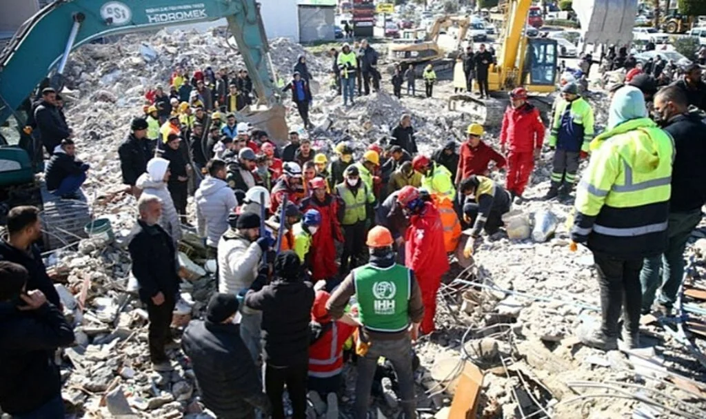 Bakanlık'tan Deprem Bölgelerindeki Refakatsiz Çocuklara İlişkin Açıklama