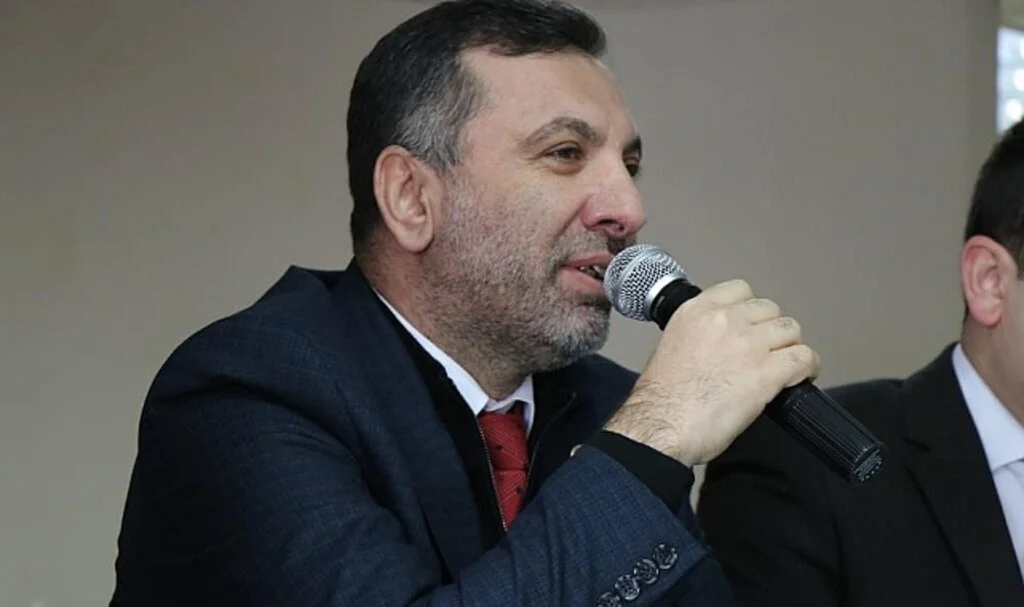 Başkan Sarıcaoğlu: "Siyasi Ayrımcılık Yapmıyoruz"