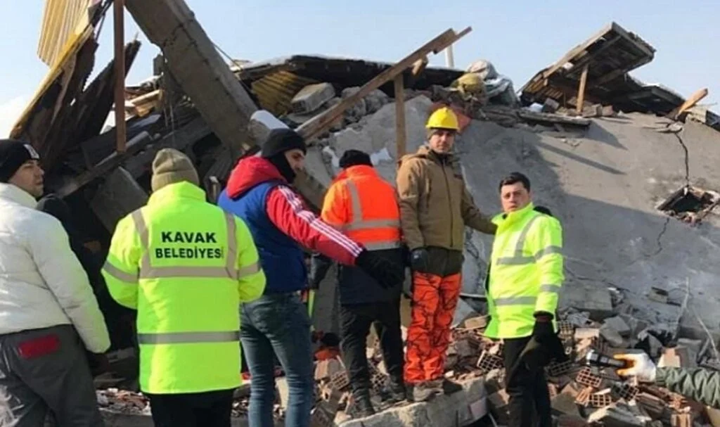 Başkan Sarıcaoğlu: “Kardeşlerimiz Asla Yalnız Değil”