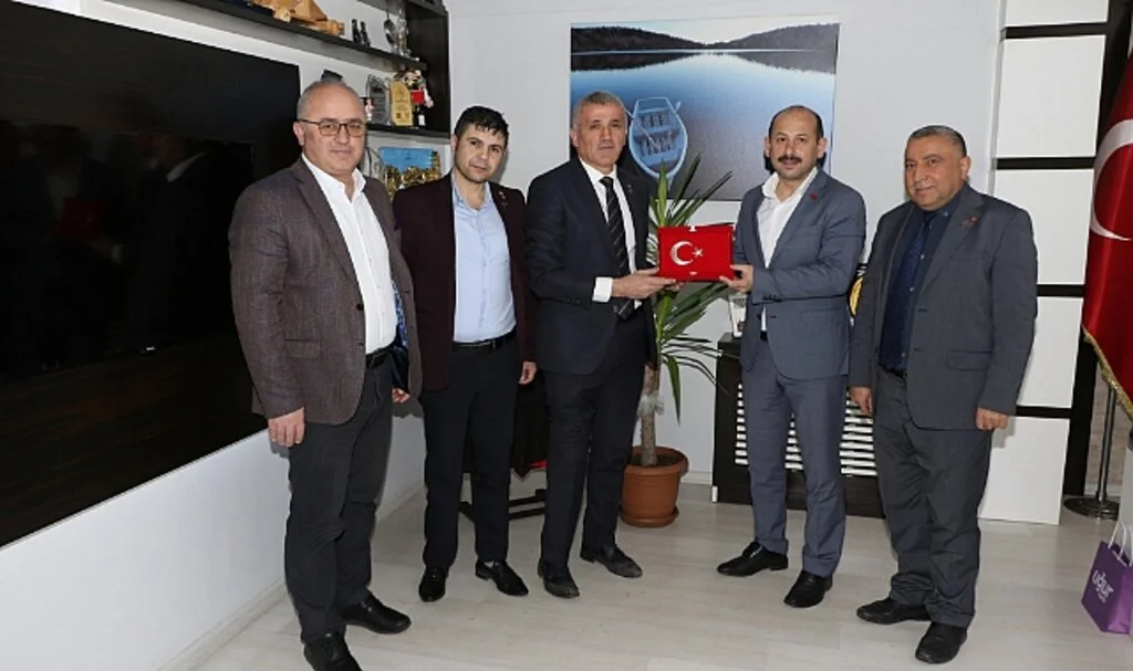 Başkan Yılmaz'dan Dereci'ye Ziyaret