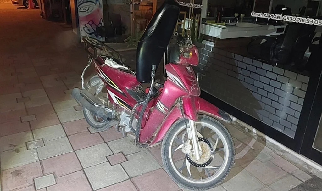 Çalıntı Motosikleti Bekçiler Buldu