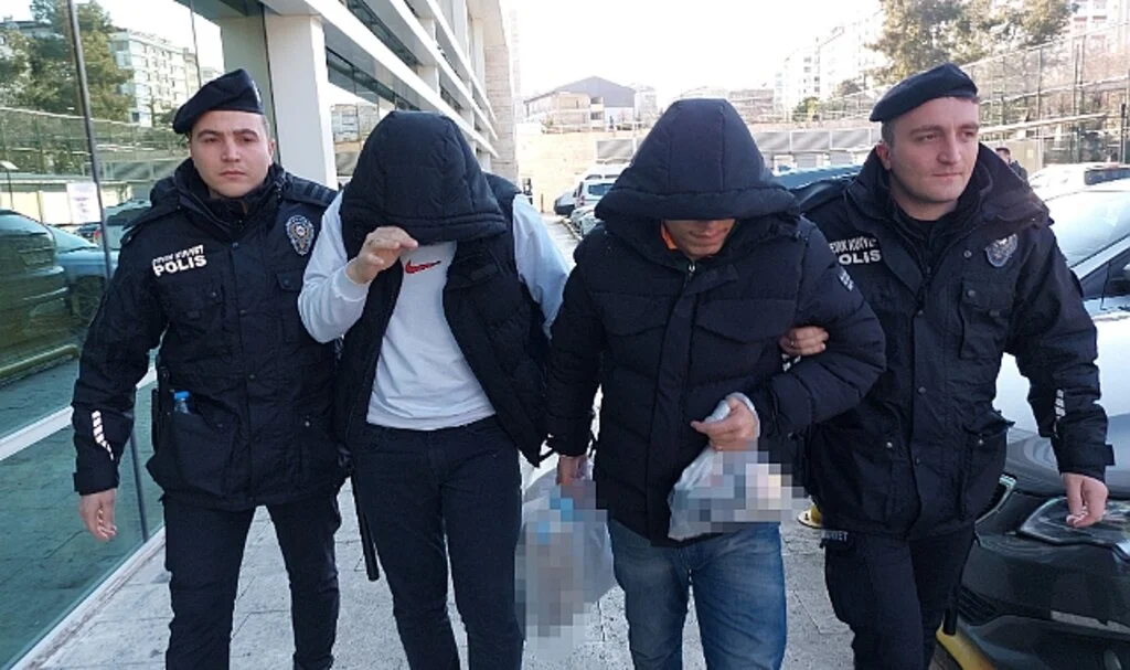 Çekici Üzerindeki Minibüsle 55 Bin 850 Uyuşturucu Hap Sevkiyatında Yeni Gelişme
