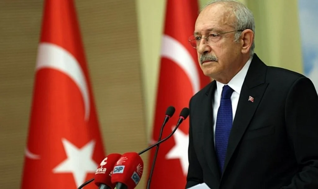 CHP Genel Başkanı Kılıçdaroğlu, Sinan Ateş'in Ailesini Ziyaret Etti
