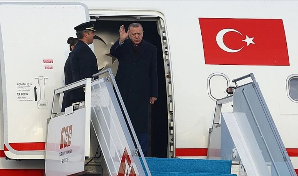 Cumhurbaşkanı Erdoğan, Kahramanmaraş Merkezli Depremlerden Etkilenen Hatay'a Gitti