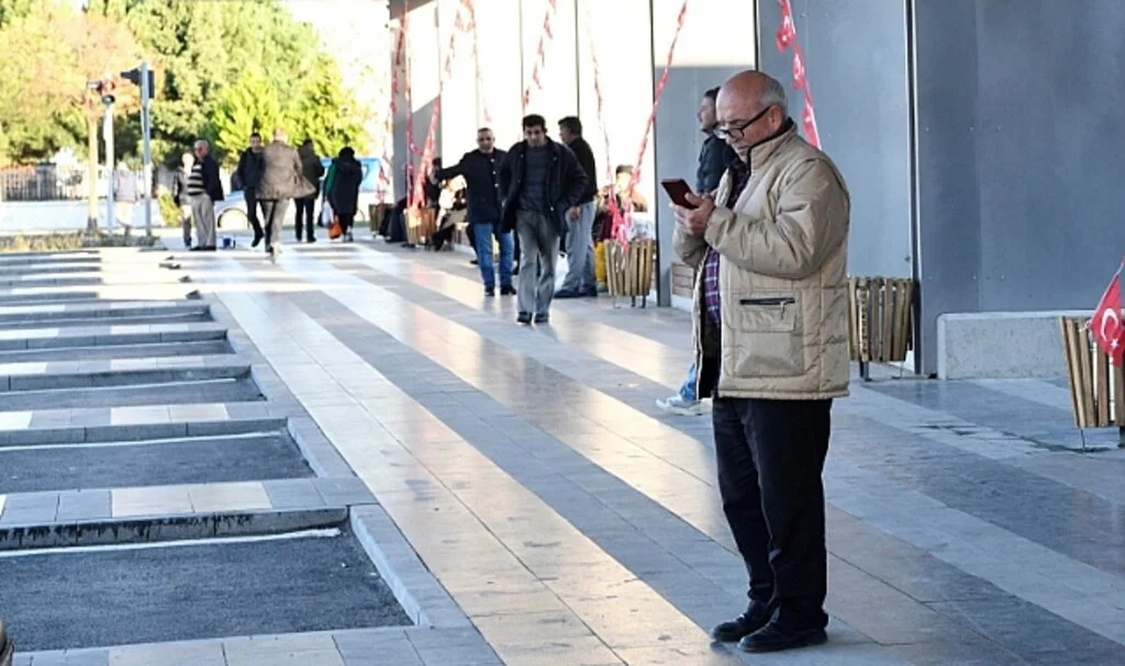 Davalık Terminalde Ücretsiz Wi-Fi Hizmeti