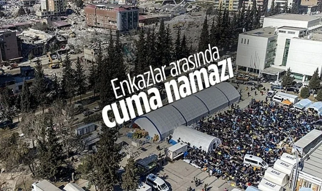 Deprem Bölgesinde Cuma Namazı