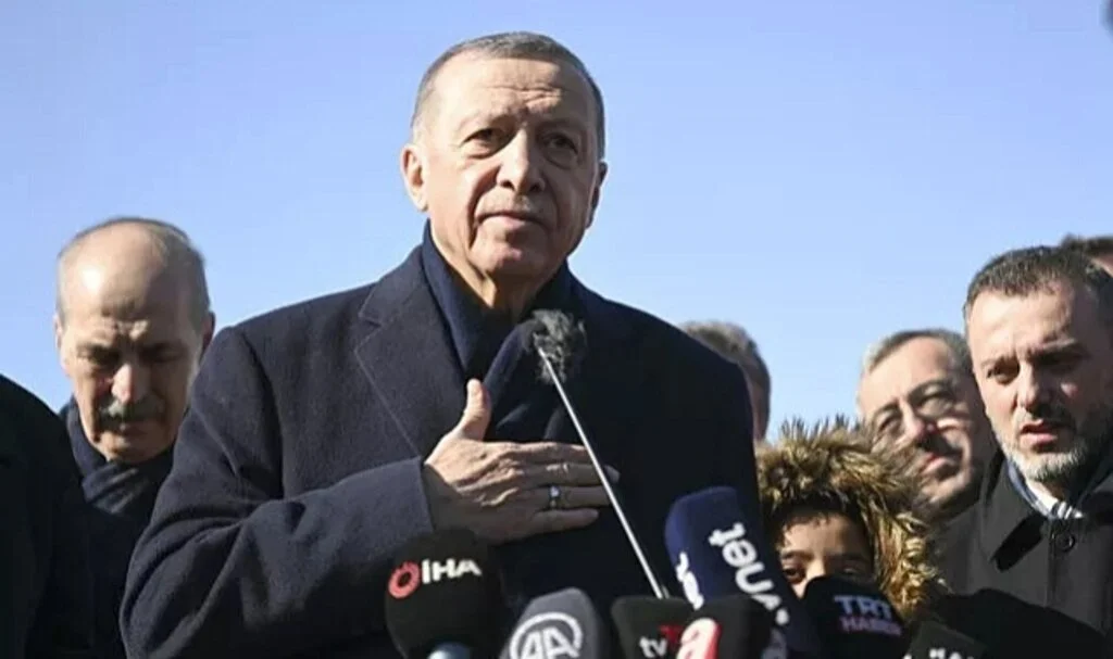 Deprem Bölgesinde Hayatını Kaybedenlerin Sayısı 16 Bin 170'e Ulaştı