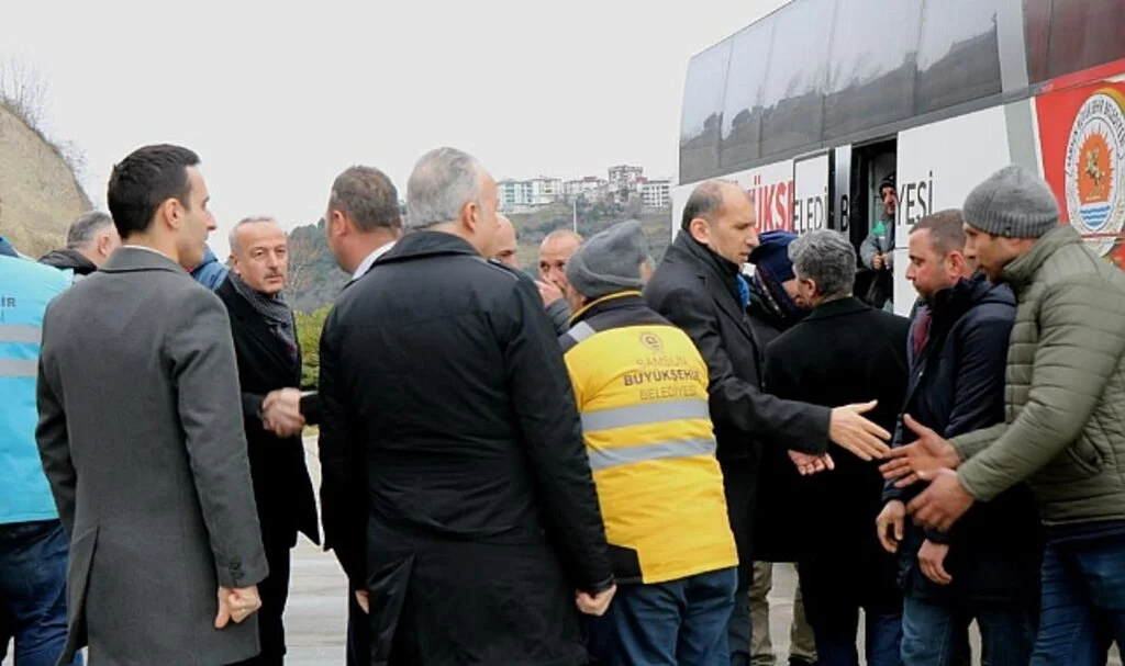 Deprem Bölgesindeki Ekipler Samsun'a 6 Depremzede İle Birlikte Döndü
