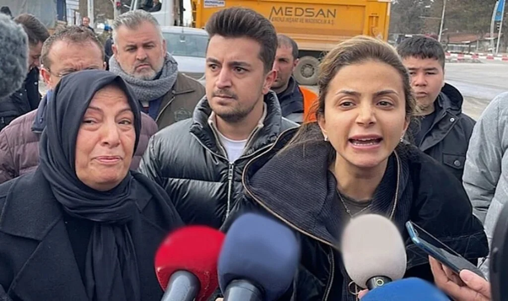 Depremde 19 Kişiye Mezar Olan Siteye İlişkin 3 Kişi Gözaltına Alındı