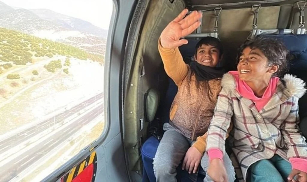 Depremzede Çocukların Helikopterle Uçma Hayali Gerçek Oldu