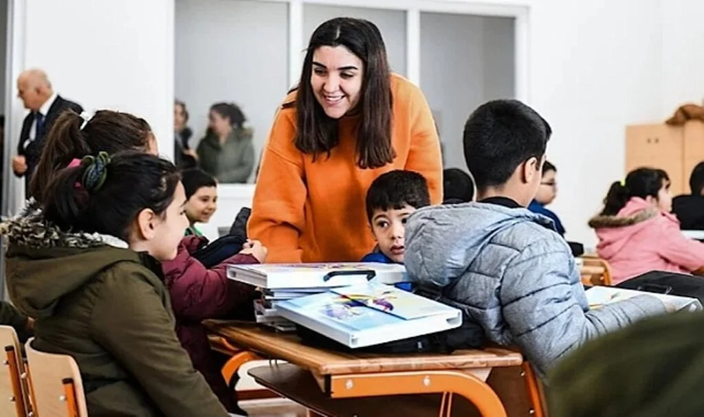 Depremzede Öğrencilere “Eğitim Seti” Gönderilmeye Başlandı