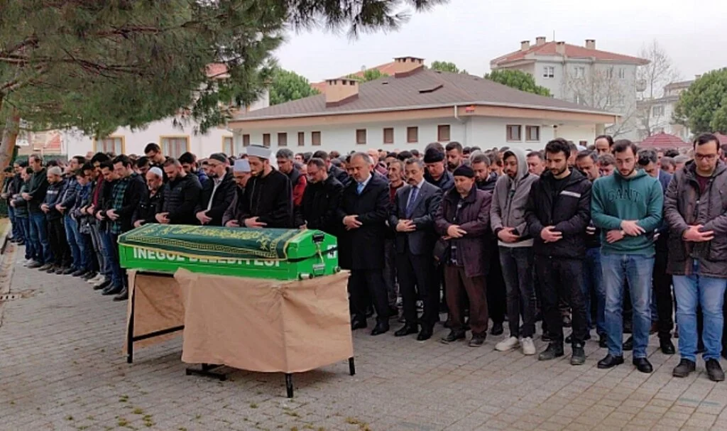 Genç Adama Son Görev 