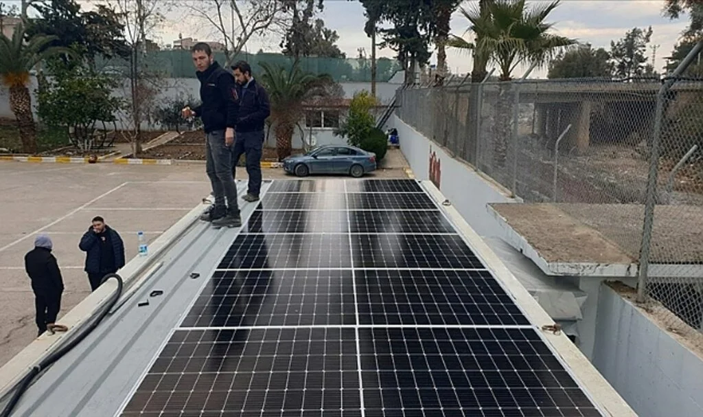 Güçlerini Birleştirip Deprem Bölgesine Enerji Taşıdılar