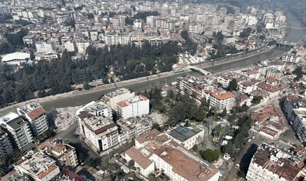 Hatay Valiliği'nden İdari İzin Açıklaması! İkinci Bir Talimata Kadar İzinli Sayılacaklar