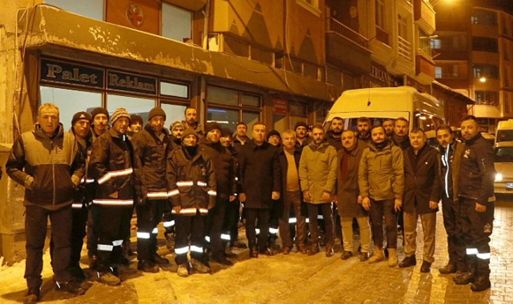 Havza Belediyesi 18 Personel Gönderdi