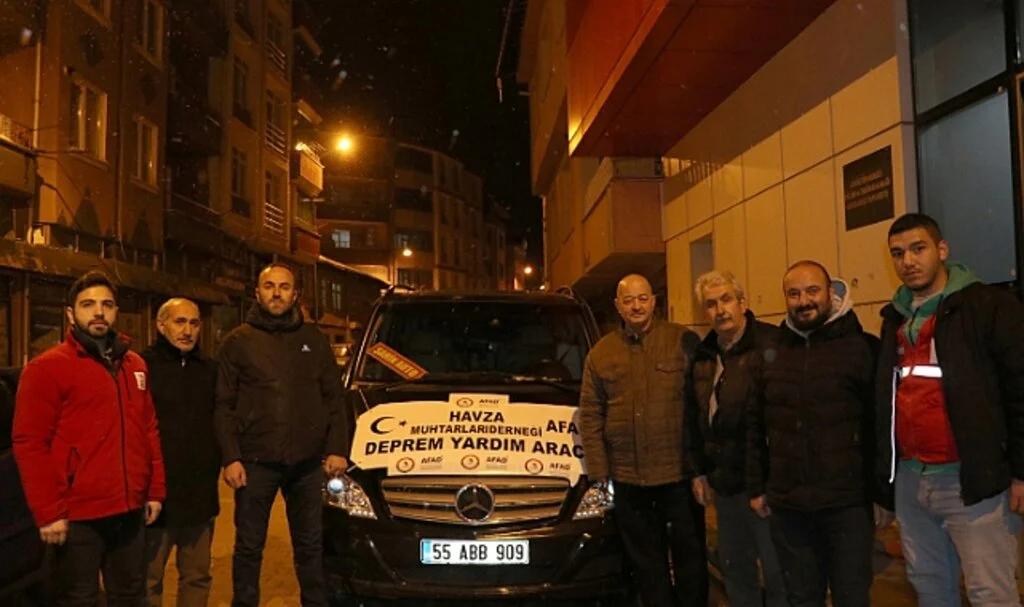 Havzalı muhtarlar yardım topladı