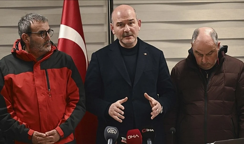 İçişleri Bakanı Soylu: Depremlerde 120 Polis Arkadaşımızı ve 32'nin Üzerinde Jandarma Personelimizi Kaybettik