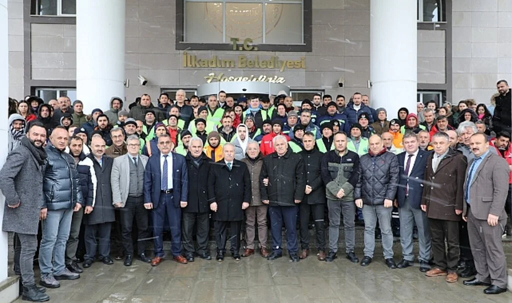 İlkadım Depremzedeler İçin Tek Yürek Oldu 