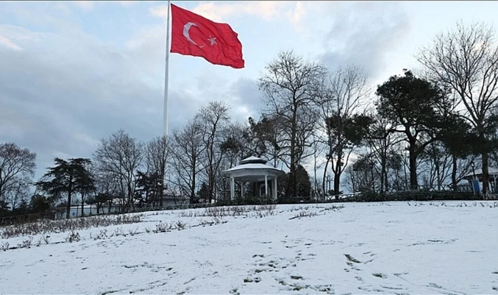 İstanbul'da Kar Yağışı Etkili Oldu