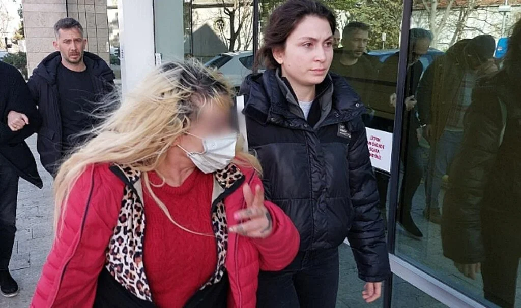 İstanbul'dan Samsun'a Yolcu Otobüsüyle Metamfetamin Getiren Kadın Yakalandı