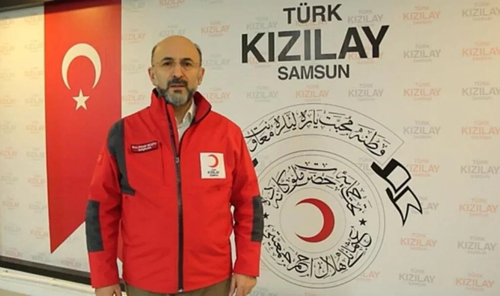 Kızılay Tüm Varlığıyla Deprem Bölgesinde Hizmet Ediyor