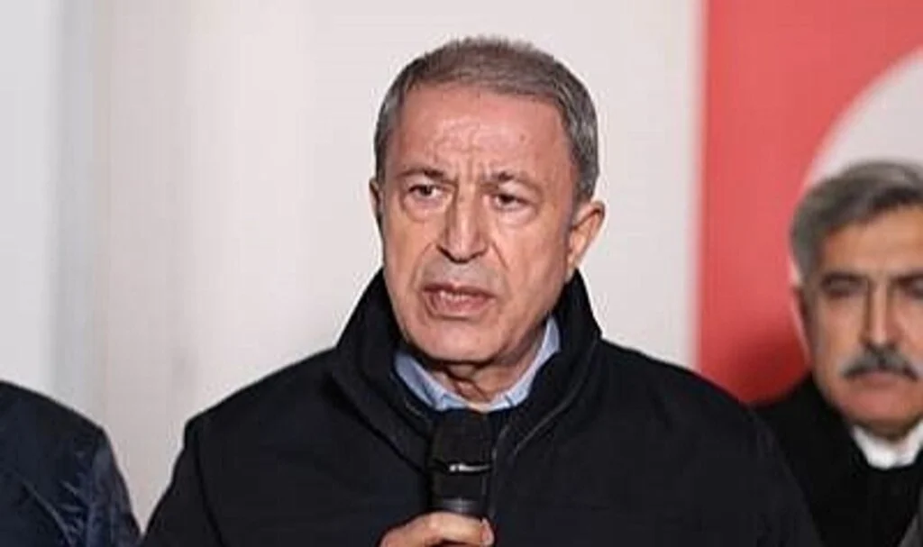 Milli Savunma Bakanı Akar, TCG İskenderun gemisinin yaralı vatandaşları Mersin'e sevk edeceğini duyurdu