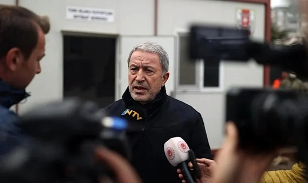 Milli Savunma Bakanı Hulusi Akar: Çok Şiddetli Sarsıntı Oldu