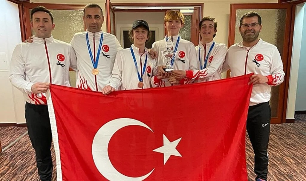 Milli Tenisçiler Avrupa üçüncüsü oldu