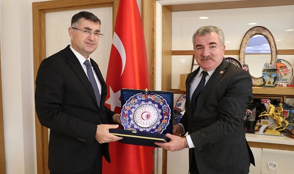 Özdemir: “Havza OSB Olarak Ülke Ekonomisine Katkı Sunmayı Hedefliyoruz”
