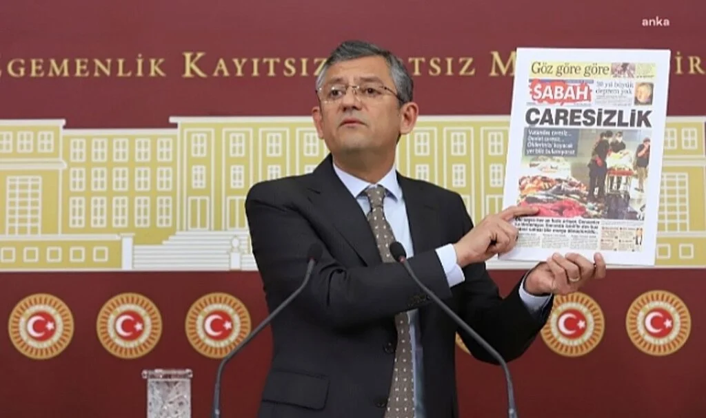 Özgür Özel: Milleti Enkazdan Çıkarmayanları Siyasi Enkazdan Çıkarmaya Niyetimiz Yok. O Çukurda Bırakıyoruz Onları. O Çukurda Kalsın Erdoğan