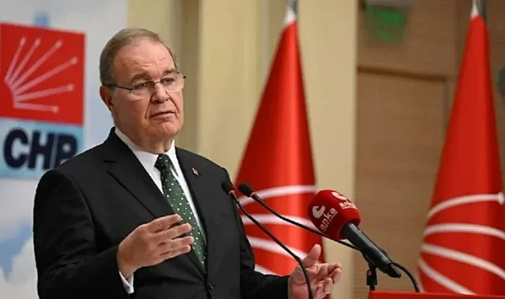 Öztrak: “Ne Kaosu, Milletimize Kıyameti Yaşattınız”