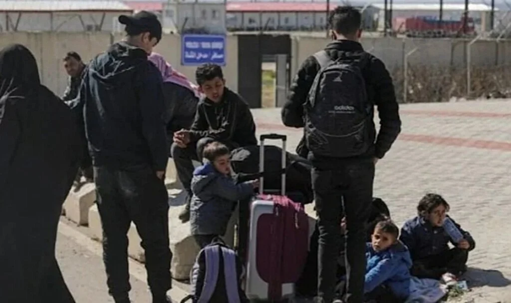 Reuters: Türkiye’den Ayrılan Suriyelilerin Sayısı Artıyor